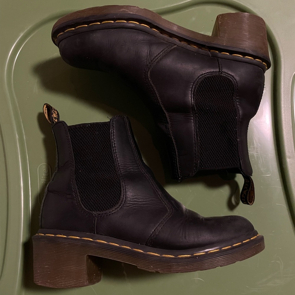 dr. martens cadence boots